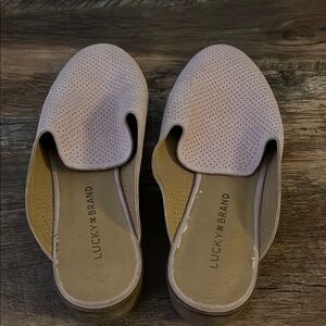Lucky Brand Gray Mules Comfortable Slip-On Shoes